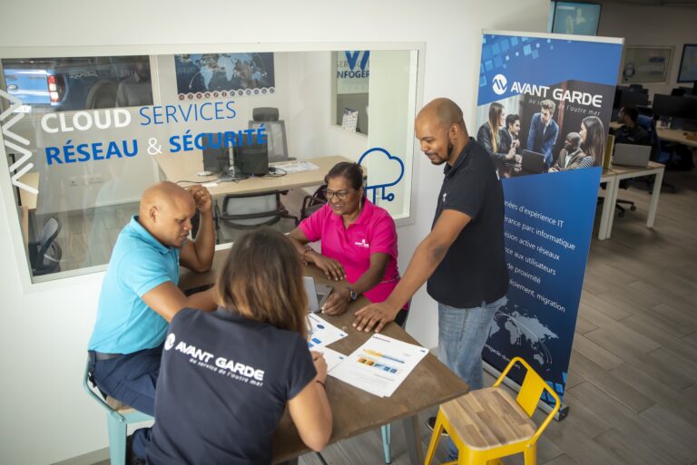 Avant-Garde recrute en Guyane et à La Réunion