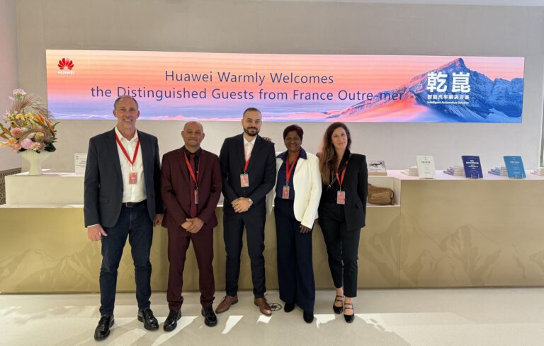 Notre Equipe Commerciale en Chine à la découverte des technologies Huawei !